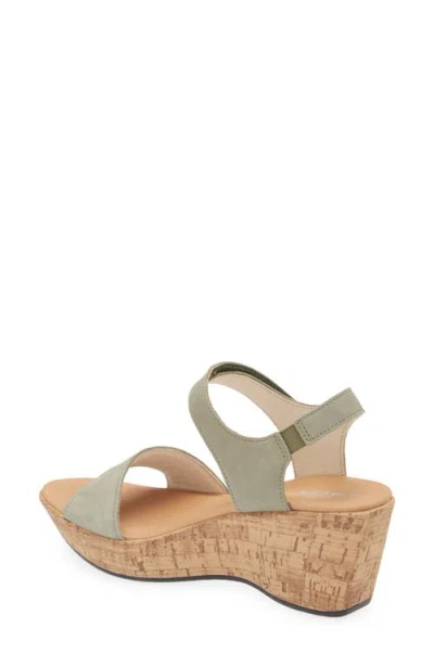 Naot Summer Platform Wedge Sandal In Brown