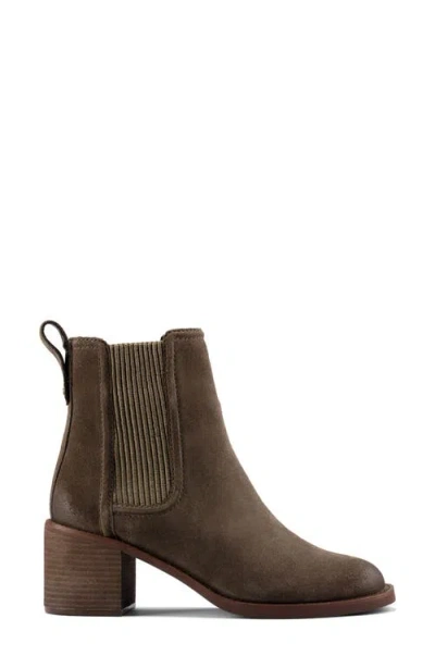 Clarks Chamberly Top In Grey Suede In Brown