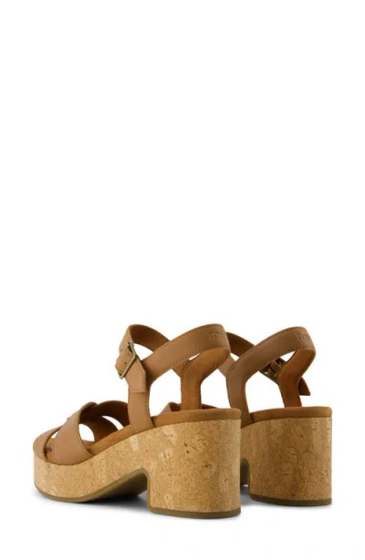 Toms Isla Platform Sandal In Brown