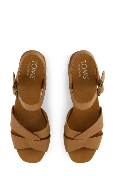 Toms Isla Platform Sandal In Brown