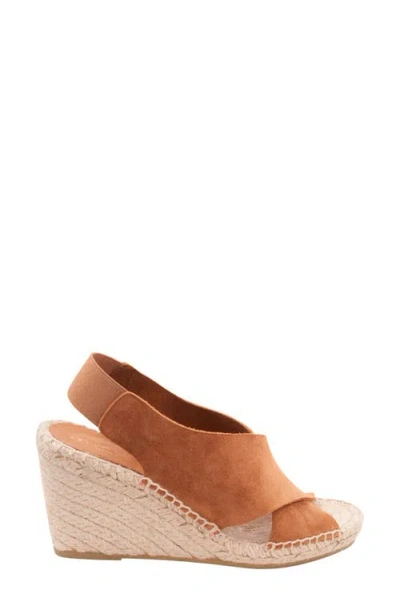 Andre Assous Figaro In Brown