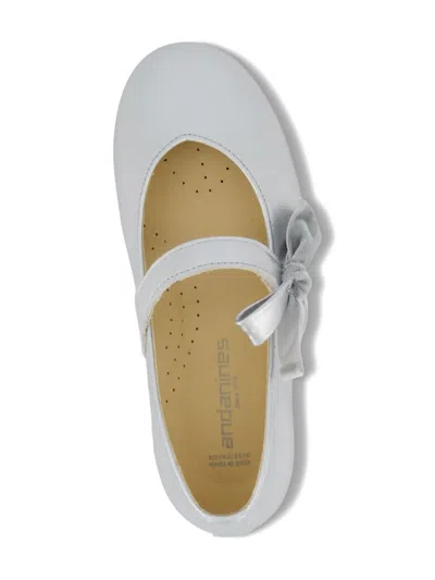 Andanines Bow-detail Ballet Flats In Silver