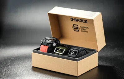 Casio G-shock Analog-digital 'red' In Black