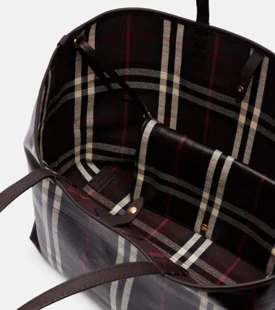 Burberry Womens Mahogany Medium Highlands Cotton-blend Tote Bag In Multi