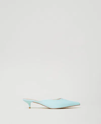 Actitude By Twinset Escarpins Mules En Vernis In Blue