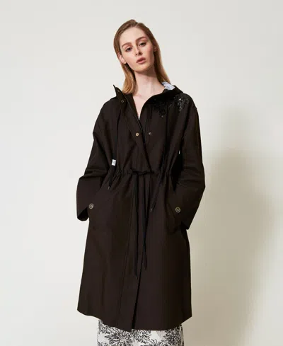 Twinset Parka Avec Capuche Et Broderie In Black