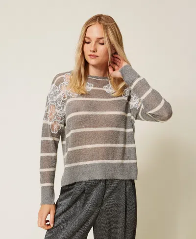 Twinset Pull En Mohair Mélangé Avec Dentelle Et Fentes In Gray