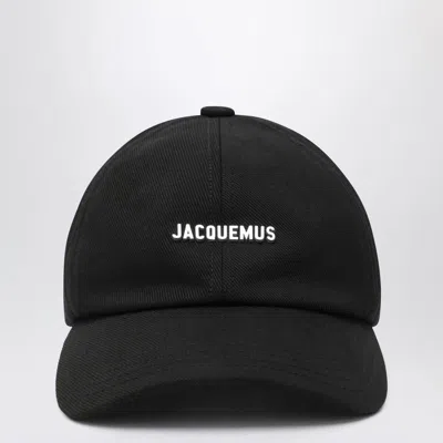 Jacquemus Gadjo Baseball Cap With Logo Plaque In Black