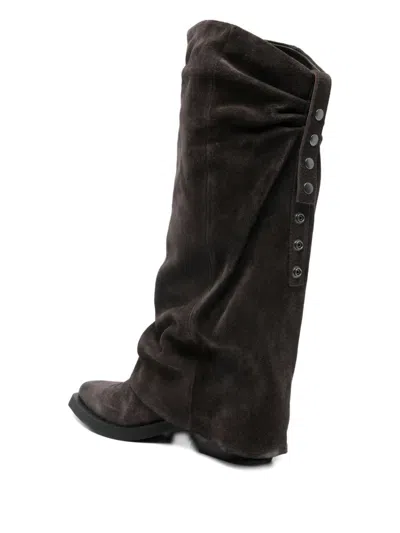 Ash Pointed-toe Boots In Black