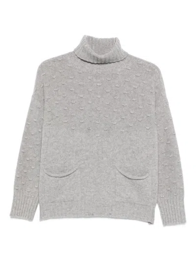 Tabaroni Cashmere Roll-neck Textured Sweater In Gray