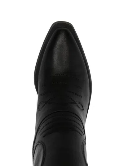 Ash Boots In Black