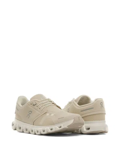 On Running Cloud 6 Sneakers In White