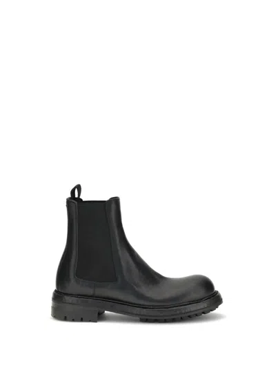 Dolce & Gabbana Leather Boots In Black
