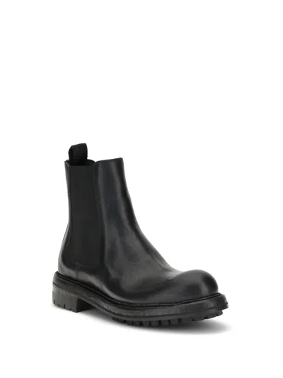 Dolce & Gabbana Leather Boots In Black