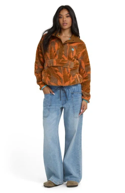 Billabong Switchback Fleece Pullover In Brown