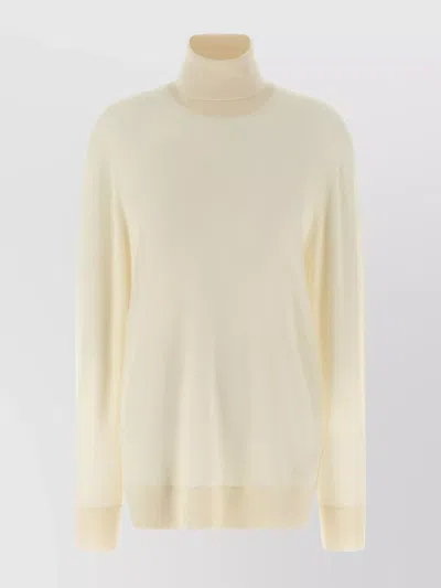 The Row Ivory Cashmere Lizzy Sweater In Neutral