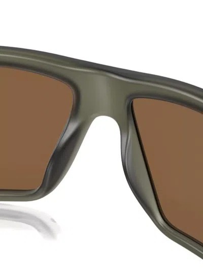 Oakley Rectangular Frame Sunglasses Textured Temples In Black