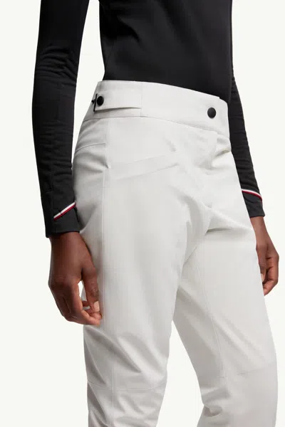 Moncler Padded Gore-tex Ski Trousers In White