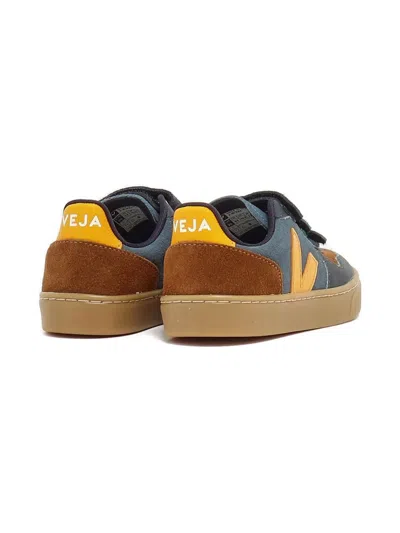 Veja Small V-10 In Multi
