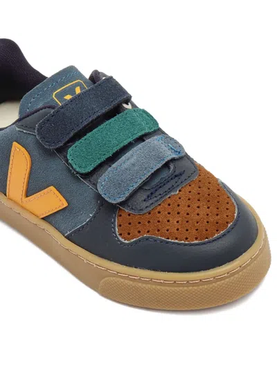 Veja Small V-10 In Multi