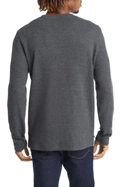 Travismathew Cloud Waffle Crewneck Tee In Gray