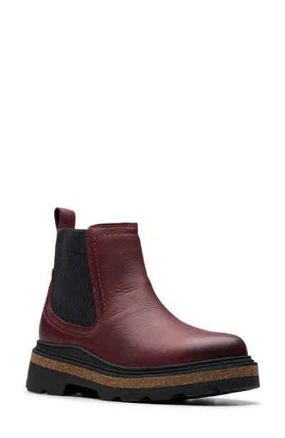Clarks Hencroft Step Wp Leather Bootie In Burgundy