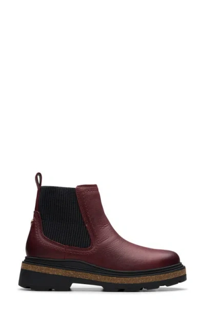 Clarks Hencroft Step Wp Leather Bootie In Burgundy