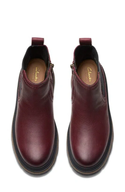 Clarks Hencroft Step Wp Leather Bootie In Burgundy