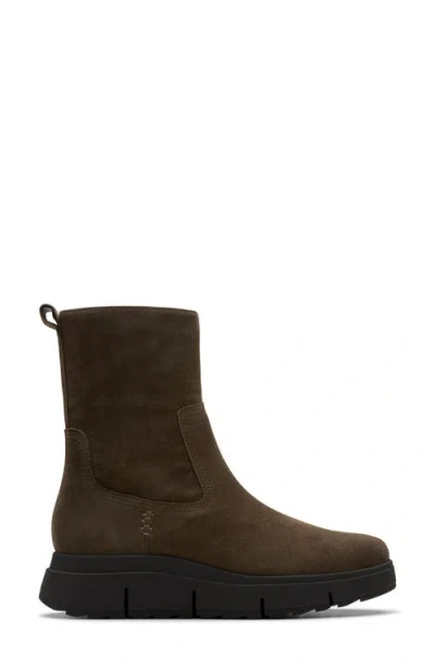 Clarks Loriini May Suede Bootie In Brown