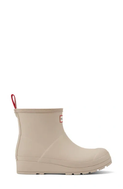 Hunter Play Short Faux Shearling Lined Waterproof Rain Boot In Neutral