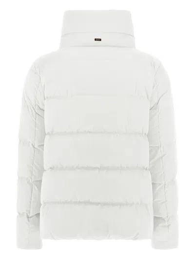 Herno Quilted Cape Jacket High Collar In White