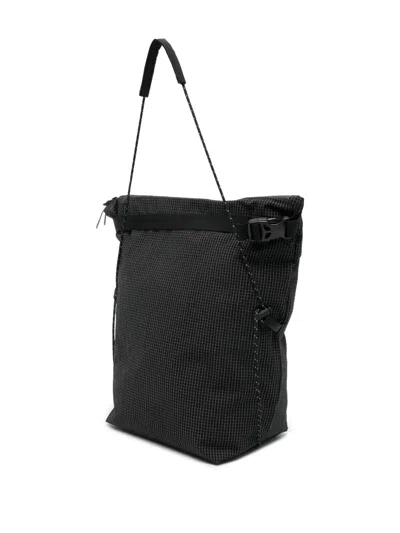 GRID-PATTERN TOP-HANDLE SHOULDER BAG