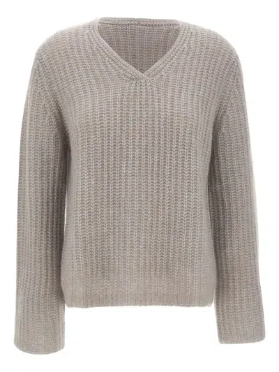 TEXTURED V-NECK JUMPER