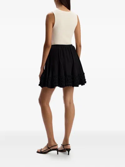 分层式荷叶边半身裙