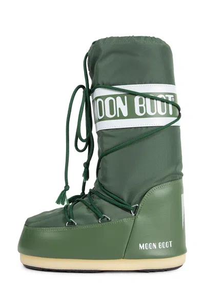 Moon Boot Icon Lace-up Padded Boots In Green