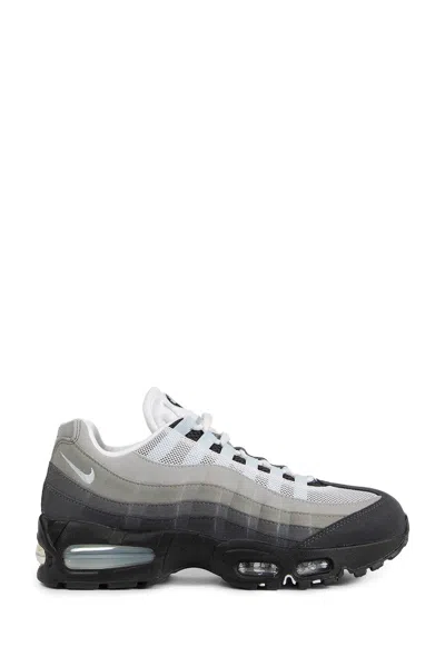 Nike Air Max 95 Essential Sneaker In Gray