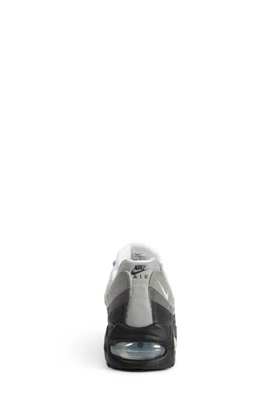 Nike Air Max 95 Essential Sneaker In Gray