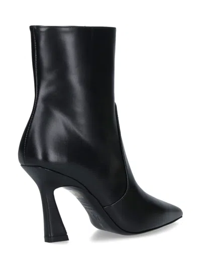 Stuart Weitzman Vinnie Ankle Boots In Black