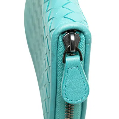 Pre-owned Bottega Veneta Emerald Green Leather Long Wallet (bi-fold) ()