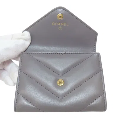 Pre-owned Chanel Gray Leather Coin Purse/coin Case ()