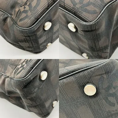Pre-owned Chanel New Travel Line Brown Nylon Leather Shoulder Bag ()