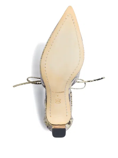 Bernardo 1946 82mm Siena Snakeskin-effect Pumps In Black