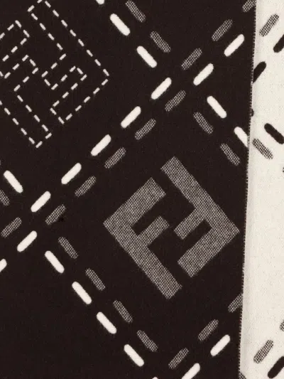 Fendi Rectangular Scarf Featuring Fringe Detail In Blue