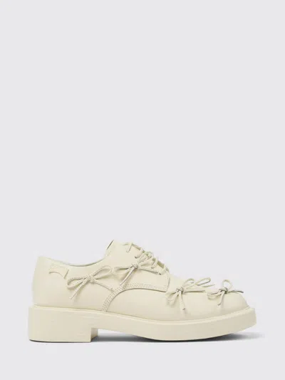 Camper Dean In White