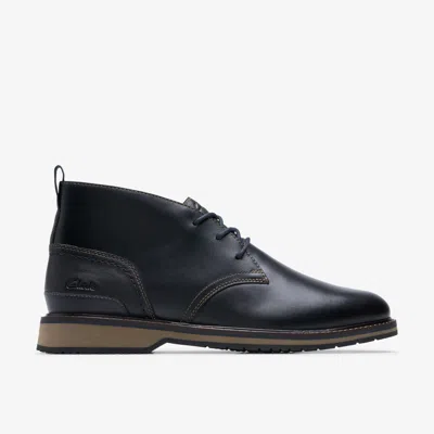 Clarks Monahan Chukka In Black