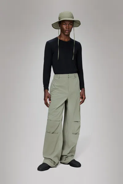 Rains Suva Hardshell Pants Wide In Green