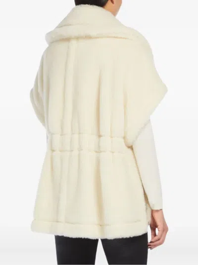 Max Mara Cape In Alpaca And Wool Teddy Fabric In Neutral
