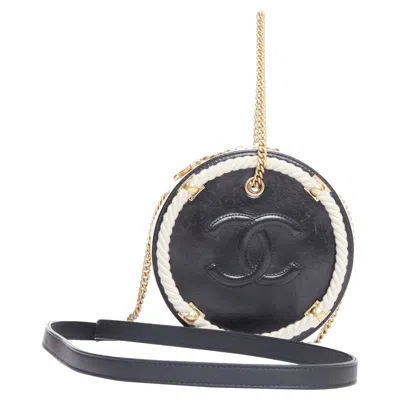 Pre-owned Chanel Limited Edition En Vogue Round Leather Crossbody Bag In Black