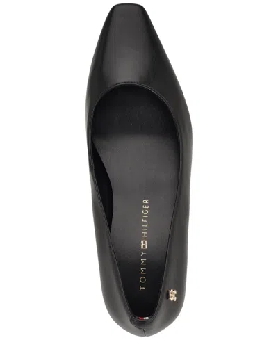 Tommy Hilfiger Opheili Block Heel Pump In Black