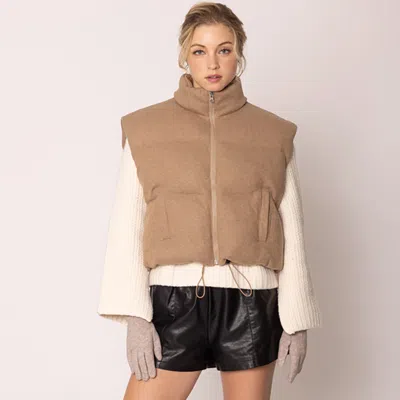 Truedames Solid Knit Padded Vest In Brown